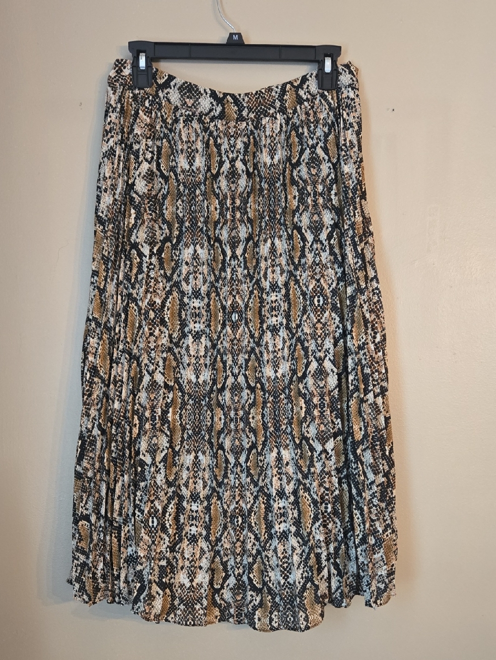 Pleated Snake-Print Midi Skirt - Black & Tan